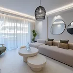 Beautiful 3 Bedroom Fully Renovated Cannes