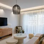 Beautiful 3 Bedroom Fully Renovated Daire