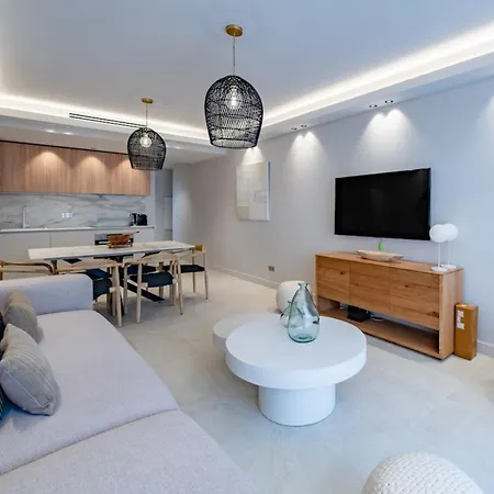דירה Beautiful 3 Bedroom Fully Renovated